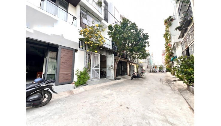 Bán Nhà Mới 2 TẦNG 57m2_4.5*13 Gần Tô Ngọc Vân Tam Phú Thủ Đức Chỉ 4.9 tỷ Hiếm Có